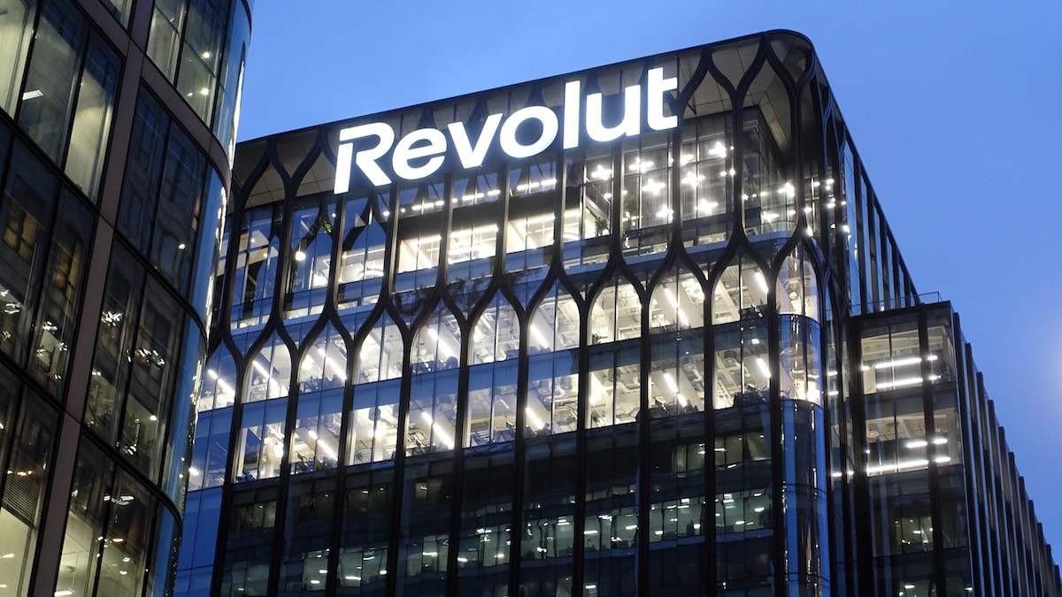 Revolut раскрыл персональные и финансовые данные клиентов из-за мошенников Revolut раскрыл персональные и финансовые данные клиентов из-за мошенников